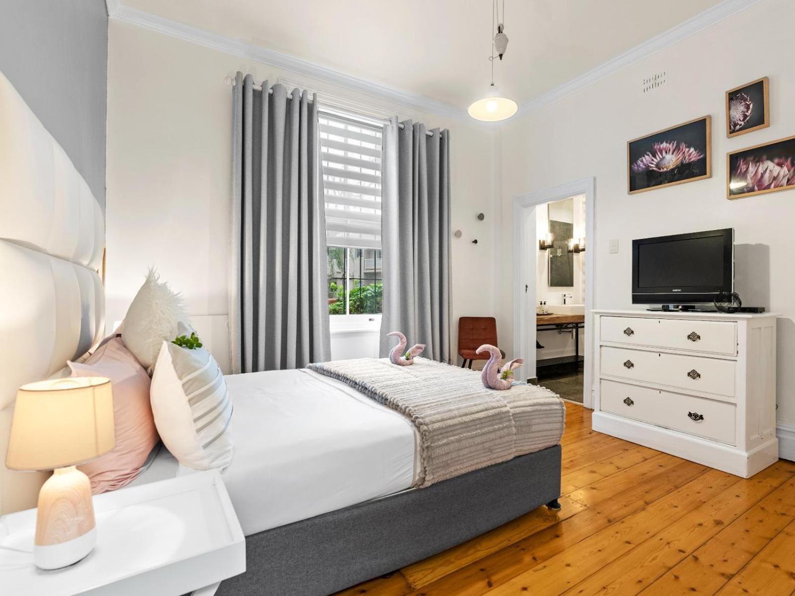 Mediterranean Villa Guesthouse كيب تاون الغرفة الصورة