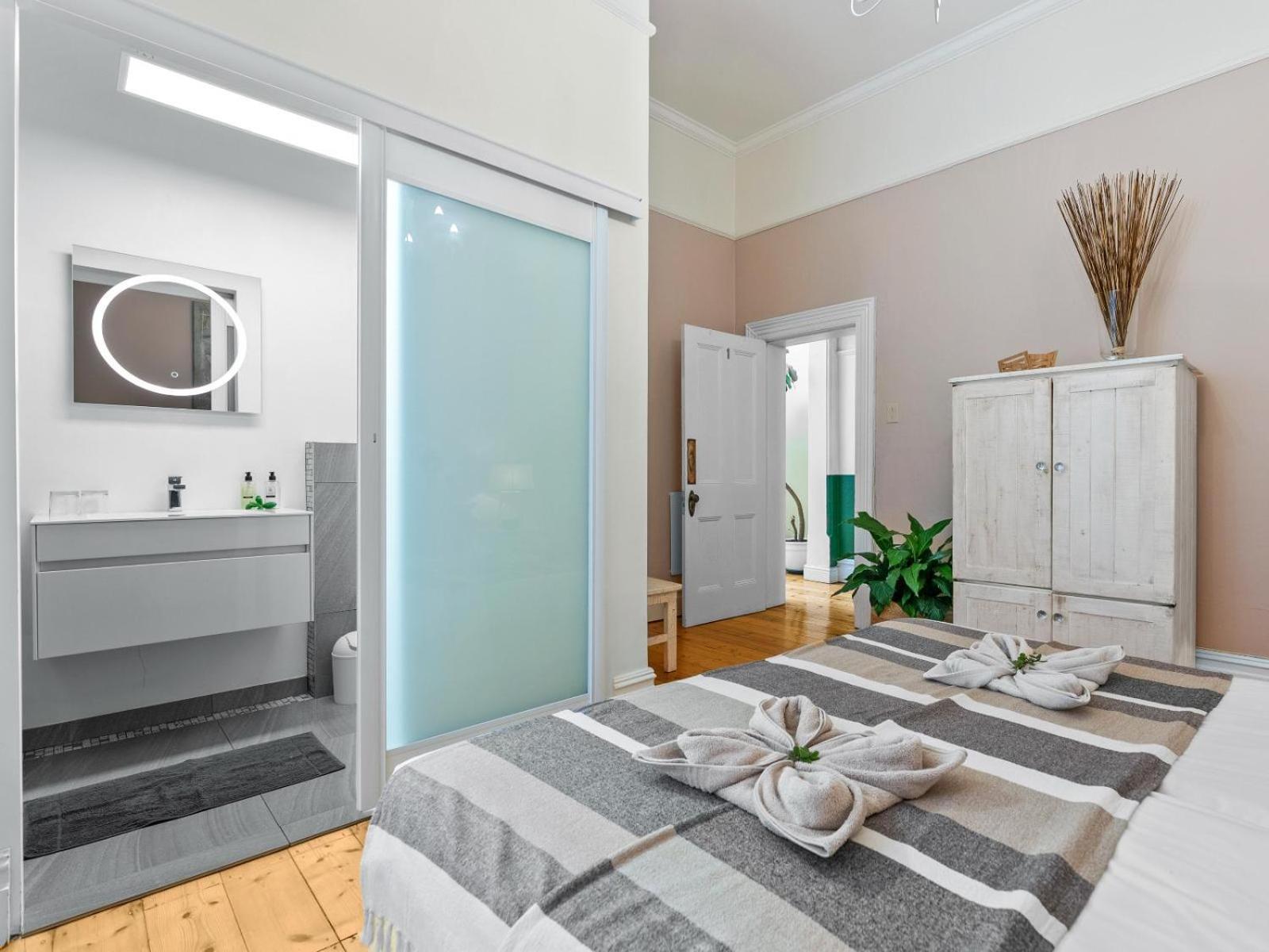 Mediterranean Villa Guesthouse كيب تاون الغرفة الصورة